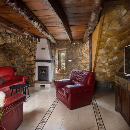 Stone Lady Holiday Home With Pool&Hot Tub,Sauna,Bbq,Garden Rasopasno Екстер'єр фото